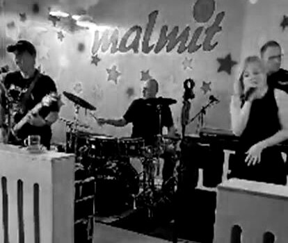 LEISE spielten live im Café Malmit in Langenfeld - Langfort